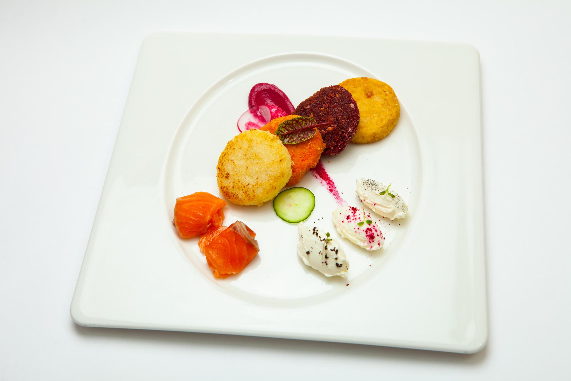 Plated dessert taught in a small group